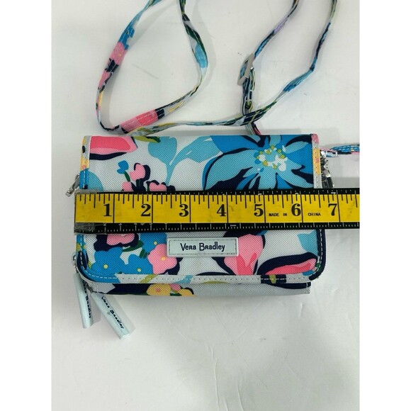 Vera Bradley Crossbody Wristlet Wallet Women’s Floral Pattern 6.5”x4x1.5 approx. - Picture 7 of 11